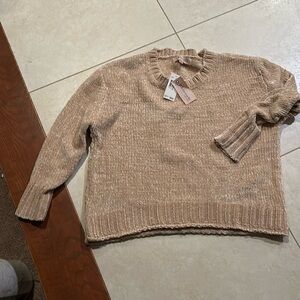 Brand new soft sweater tags still on